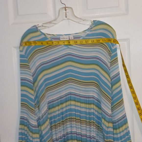Kim Roger's Women's Multi-Colored Top Size L - Picture 6 of 8